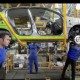 خدمت جدید روحانی به فرانسوی‌ها -  راه‌اندازی خط تولید پژو در آستانه انتخابات