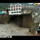لحظه ریزش یک هتل دررودخانه خروشان!